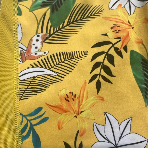 Floral Reflective Light n Tight Hi-Rise 7/8 24” - Picture 3 of 5